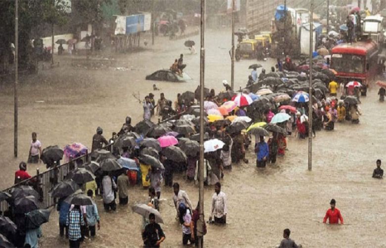 Monsoon Rains Kill 16 in India