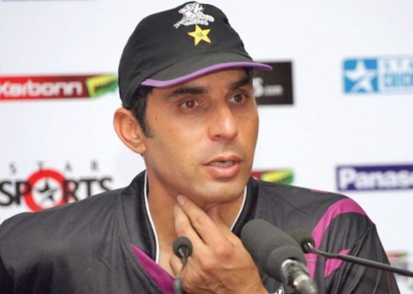 Misbah looks to spinners for Sri Lanka tour