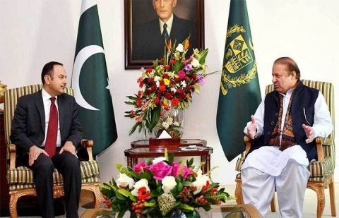 Afghan Finance Minister Eklil Ahmad Hakimi meets Nawaz Sharif at PM House, Islamabad.