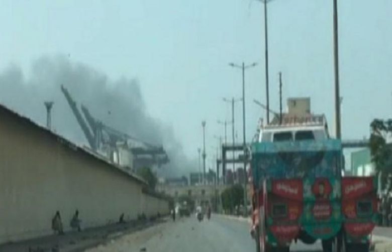 Fire erupts in Karachi Dockyard godown
