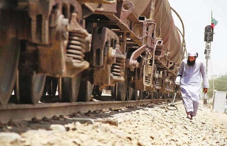 Two explosions damage railway tracks in Sindh