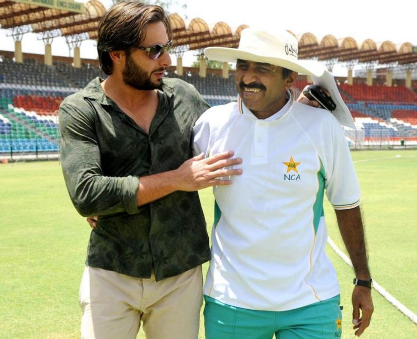 Don&#039;t take captaincy for granted, Miandad tells Afridi