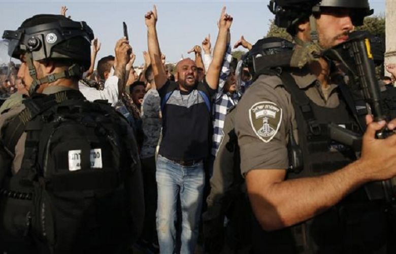 Stripping Palestinians of residency is a war crime: HRW