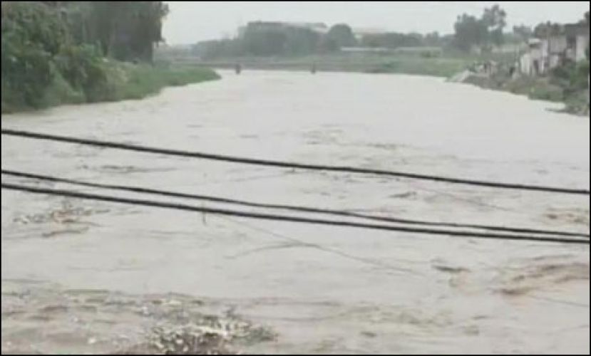 Rawalpindi: Water level rises in Nullah Lai, flood warning issued