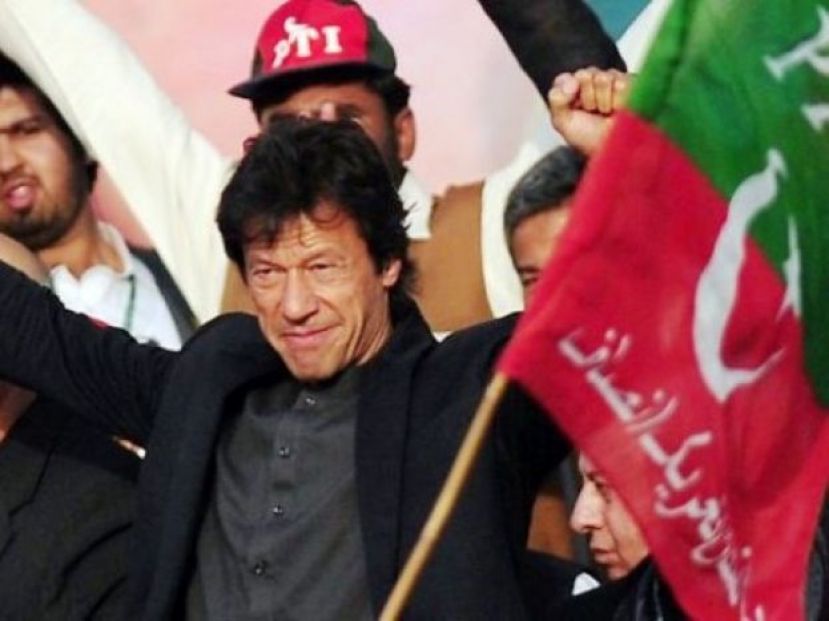 Case registered against Imran Khan for releasing arrested activists