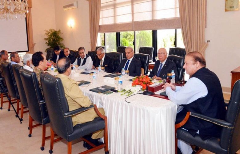 Prime Minister Nawaz Sharif chairs the meeting on Yemen crisis