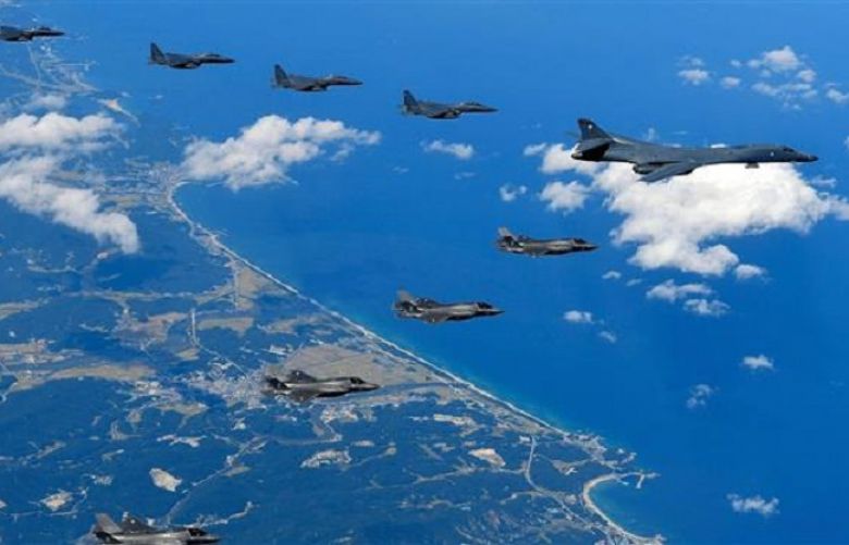 US bombers fly off N Korea coast, Pyongyang calls war &#039;inevitable&#039;