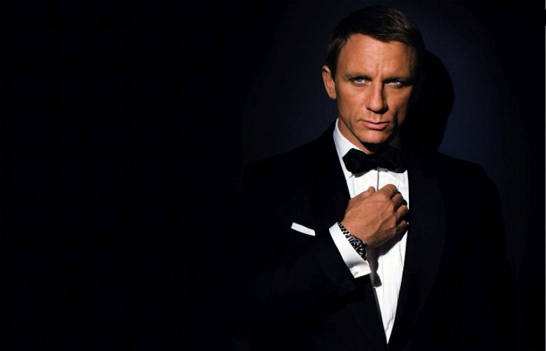 Daniel Craig Confirms He Will Play James Bond Again