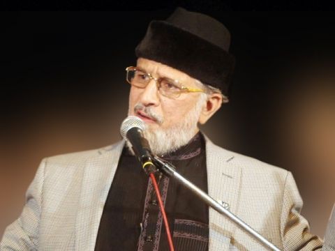 Qadri orders supporters to follow Pak Army's directives