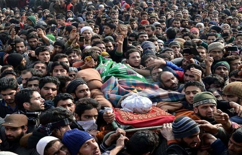 Indian troops martyr two Kashmir youth in Baramullah