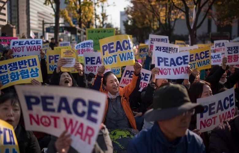 Thousands urge peace in anti-Trump protest in S. Korea