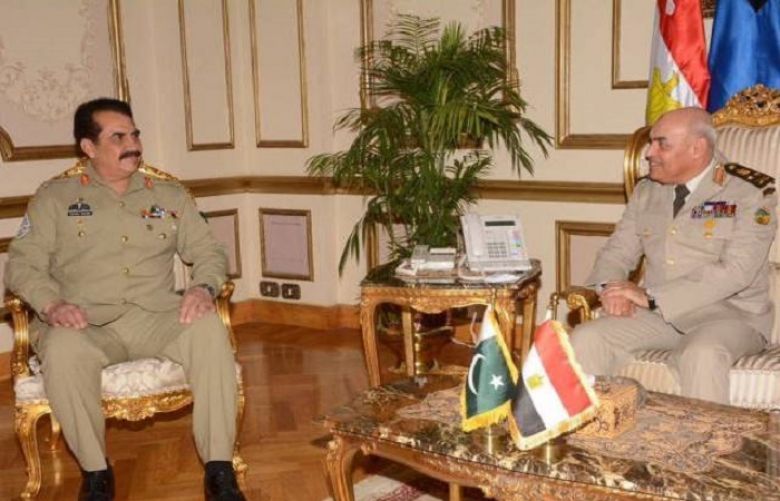 Army chief General Raheel Sharif met Egyptian leadership