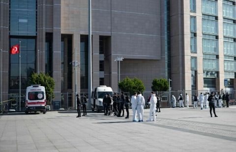 Police shoot dead two ‘terrorists’ outside Istanbul court: minister