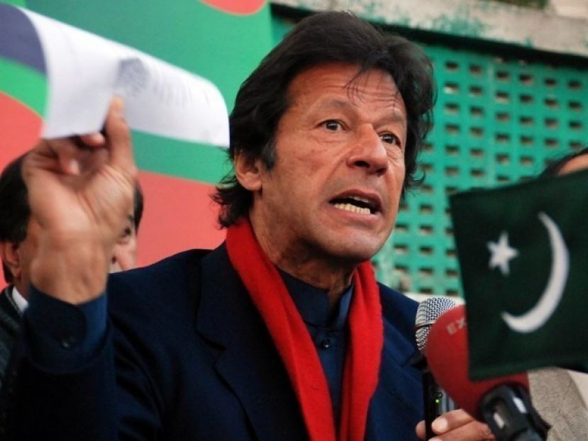 Imran withdraws ‘apologetic’ letter to Iftikhar Chaudhry