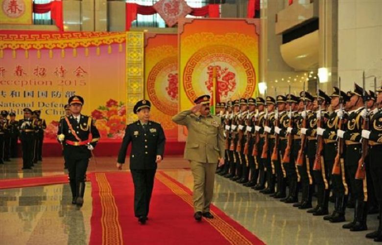 COAS reviewed guard of honor along with his Chinese counter part, Gen Qi Jianguo, at PLA Headquarters.