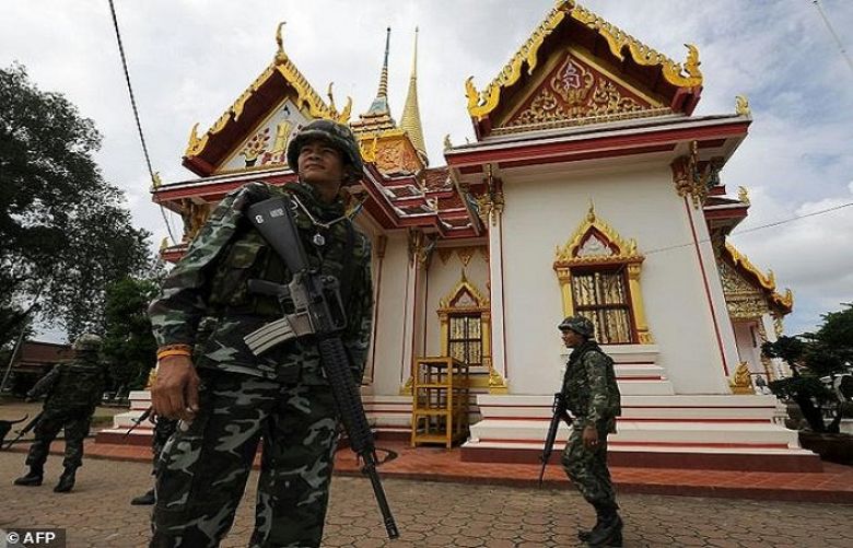 Car bomb hits Thailand&#039;s troubled south, injures 40