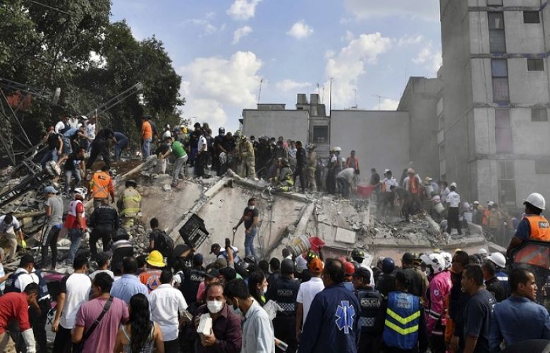 A powerful earthquake shook central Mexico