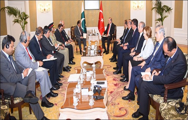 President Mamnoon Hussain and his Turkish counterpart Recep Tayyip Erdogan 