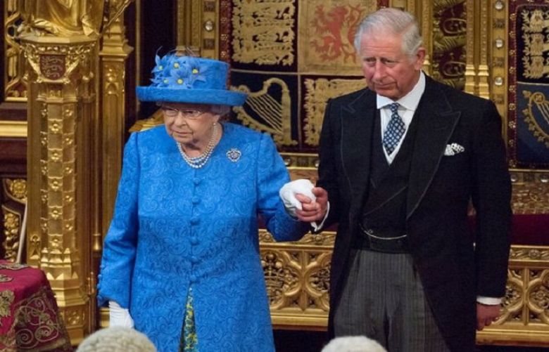 The Queen Elizabeth is planning to step down