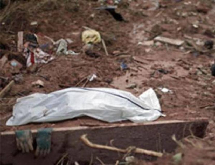 Eight bodies found from Hub