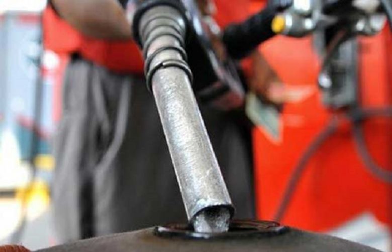 Govt likely to cut petroleum product&#039;s prices