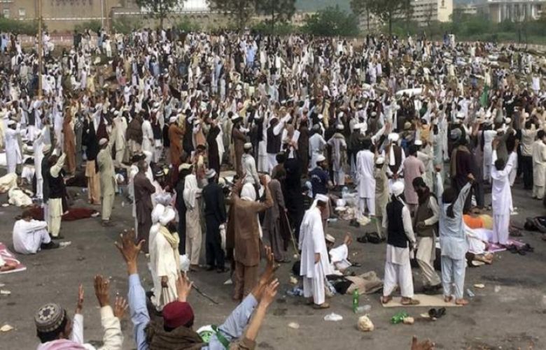 Religious group protestors blocked  Faizabad Interchange.