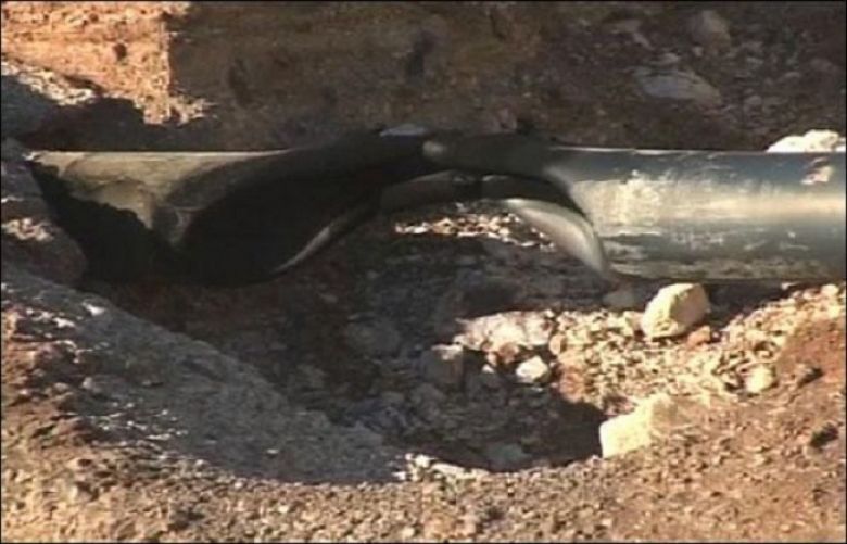 Blast near Manghopir damages gas pipeline