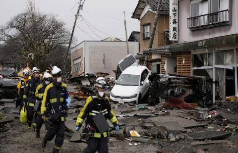 The death toll in Japan due to massive earthquakes has climbed to 78.