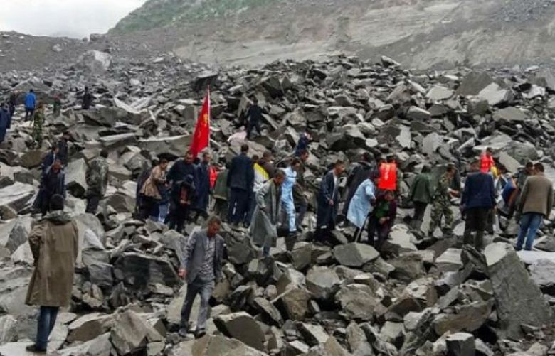 Over 140 people feared buried in China landslide