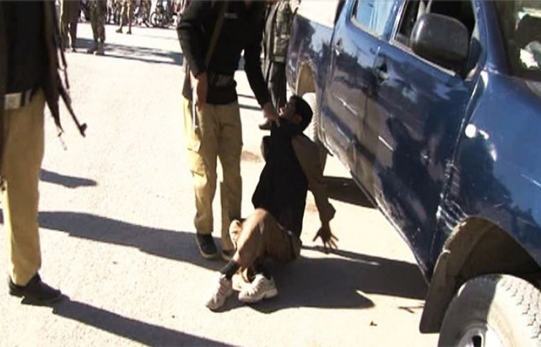Police manhandle disabled persons in Quetta