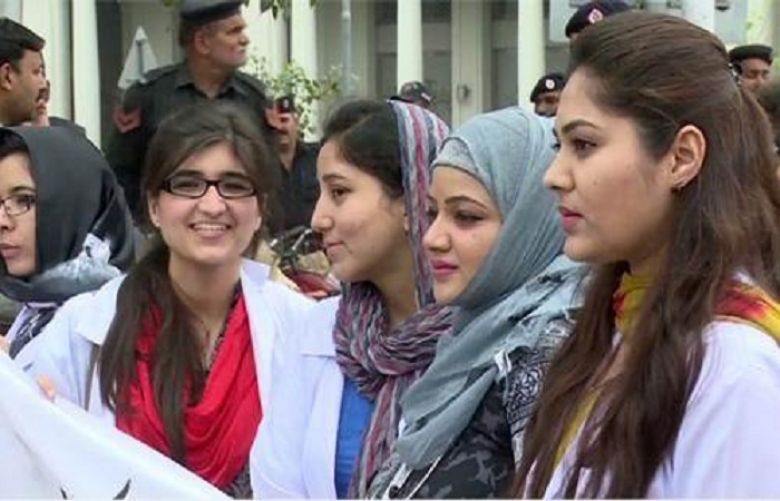 Young Doctors Call Off Strike in Punjab