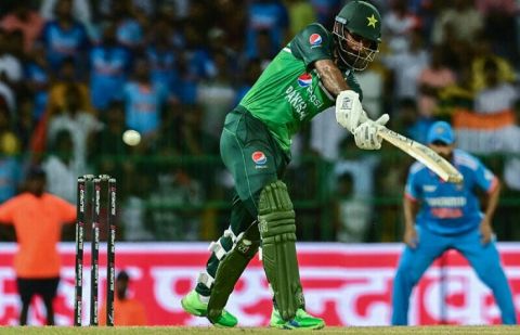 India humiliate Pakistan to register biggest-ever ODI win against Green Shirts