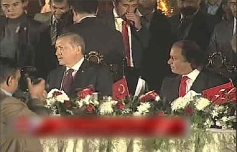 A banquet is organised in Erdogan&#039;s honour at the fort