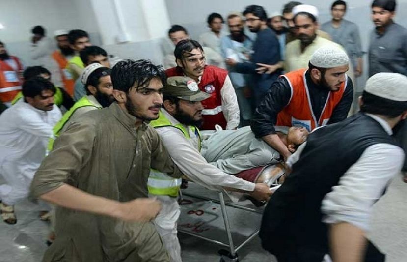 پشاور :بارش اور طوفانی ہوائیں ، چھتیں گرنے سے 45 افراد جاں بحق