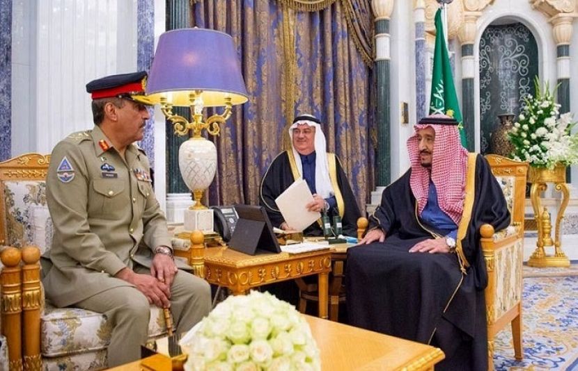 چیئرمین جوائنٹ چیفس آف اسٹاف کمیٹی جنرل ندیم رضا نے سعودی عرب میں فرمانروا شاہ سلمان بن عبدالعزیز سے ملاقات