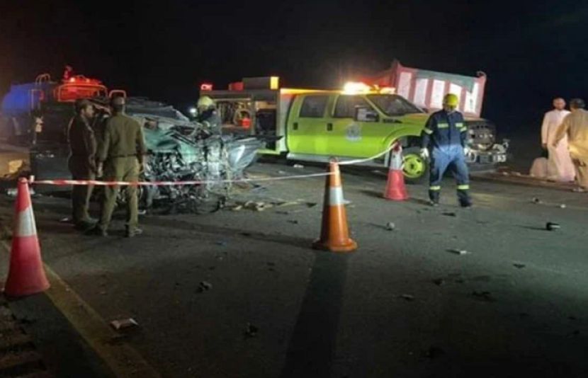 سعودی عرب میں عمرہ زائرین کی گاڑی کو حادثہ، ایک ہی خاندان کے 5 افراد جاں بحق