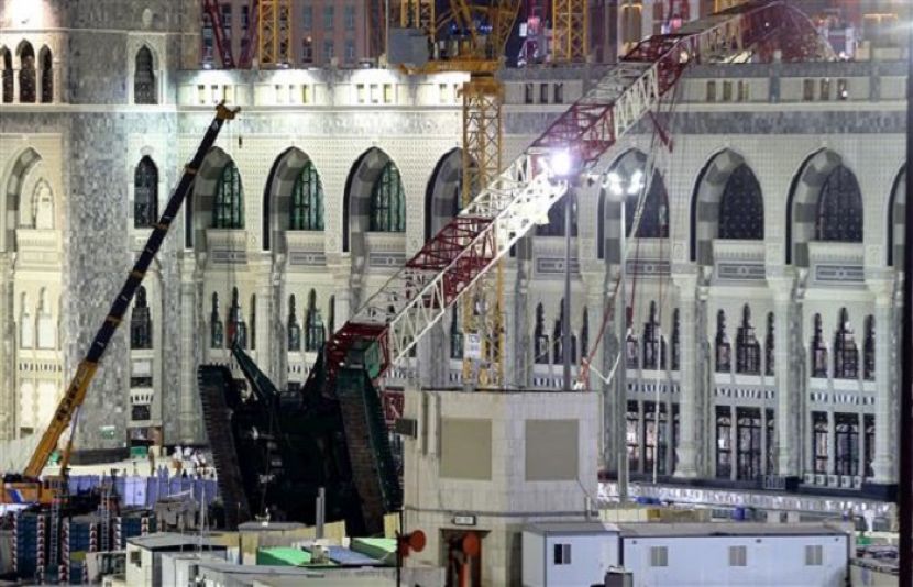 مسجد الحرام میں تعمیراتی کاموں کا آغاز