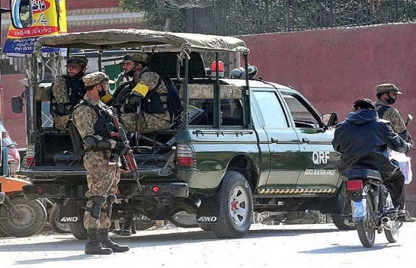 ڈی جی خان میں آپریشن کے دوران رینجرز اہلکار شہید، 5 دہشت گرد ہلاک