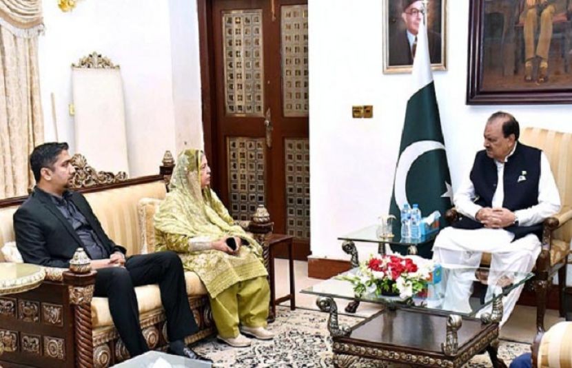 صدر مملکت ممنون حسین نے  ہمدرد فاﺅنڈیشن کی صدر سعدیہ راشد  سے ملاقات کی