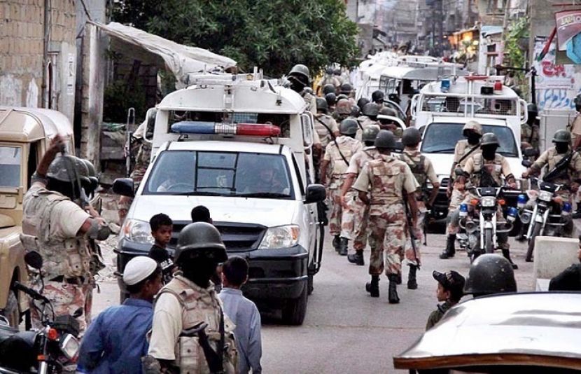 کراچی: رینجرز کی کارروائیوں میں 7 ملزمان گرفتار