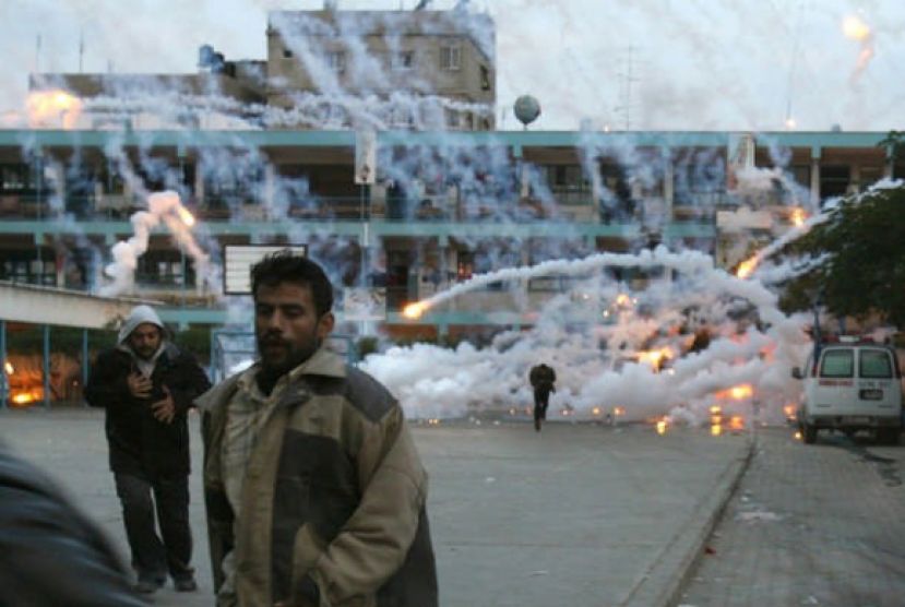 اسرائیل کا نہتے فلسطینیوں پر کیمیائی ہتھیاروں، ر فاسفورس بموں کا استعمال