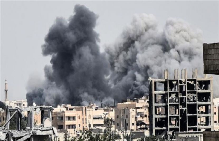 شام: امریکی اتحادیوں کے فضائی حملے، 100 شہری جاں بحق
