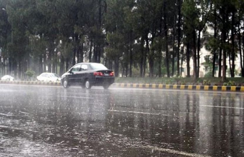 طویل خشک سردی کے بعد ملک کے مختلف علاقوں میں باران رحمت