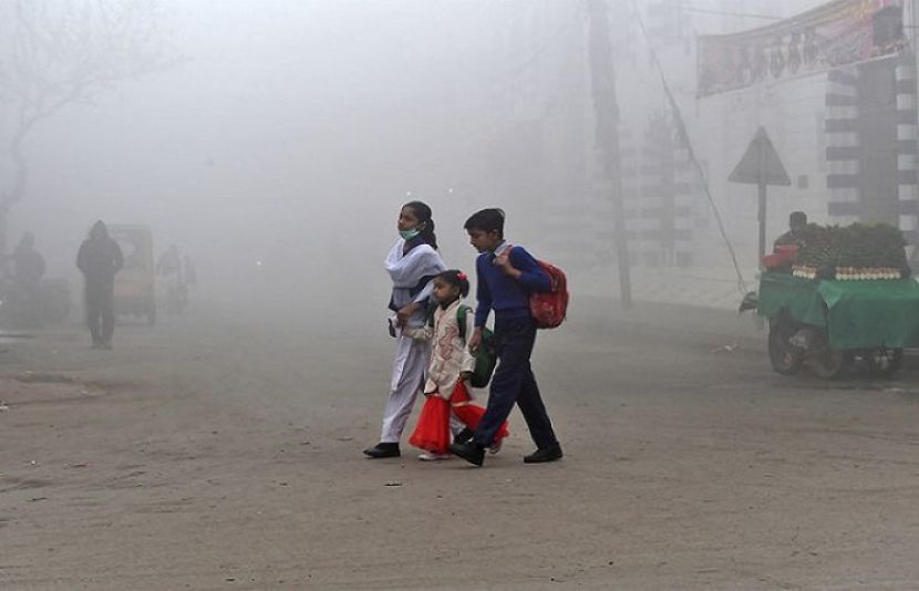 شہر میں سموگ اور بڑھتی آلودگی کے باعث وزیر اعلی پنجاب محسن نقوی نے بڑا حکم دیدیا