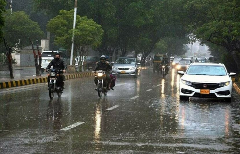 طاقتور مغربی سسٹم پاکستان میں داخل، مختلف شہروں میں بارش اور برفباری کا امکان