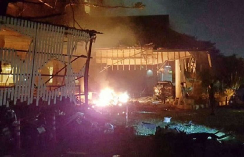 تھائی لینڈ کے جنوبی شہر پٹانی میں ہوٹل کے پاس بم دھماکے