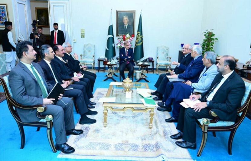  وزیر اعظم شہباز شریف کی زیر صدارت قانونی اور عدالتی اصلاحات کے لیے قائم خصوصی کمیٹی کا پہلا اجلاس منعقد ہو رہا ہے