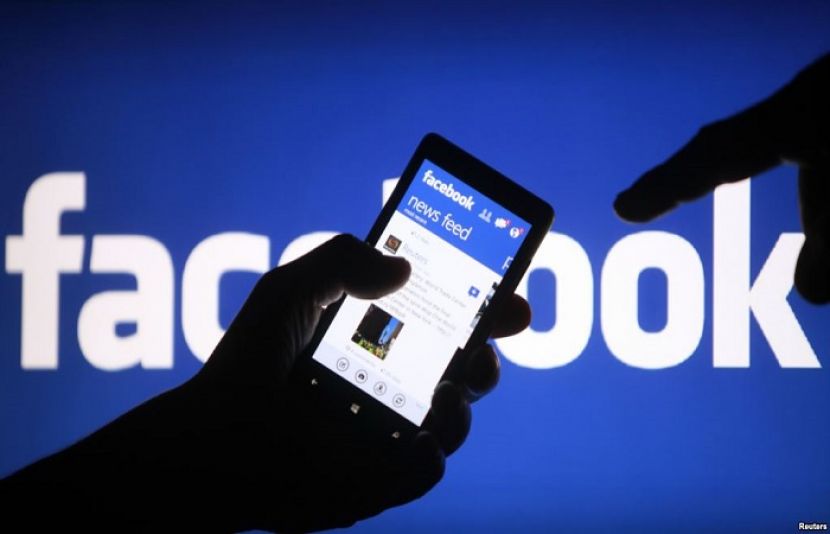 پاکستان: فیس بک اکاؤنٹس کو موبائل فون نمبر سے جوڑنے کی تجویز