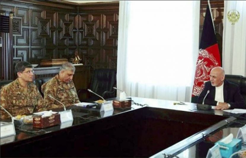 آرمی چیف جنرل قمر جاوید باجوہ کی افغان صدر اشرف غنی سے ملاقات