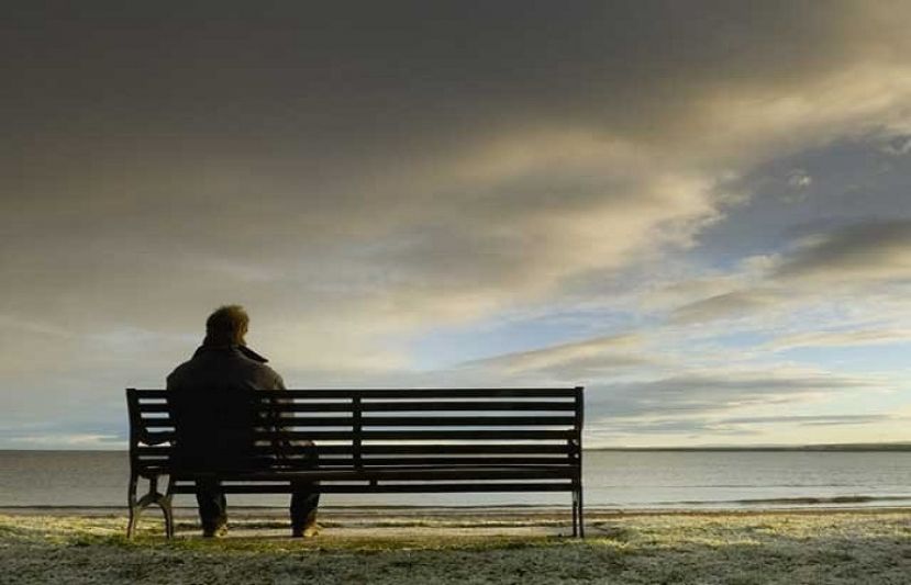 تنہا رہنے سے زندگی بھی کم ہوسکتی ہے. ماہرین